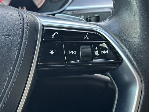 Used 2021 Audi A8 L 4.0T image 29