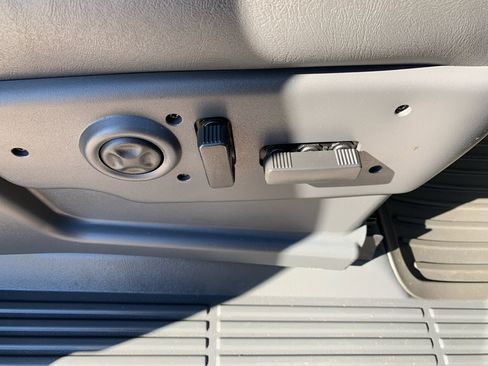 Used 2003 GMC Sierra 2500 SLT w/ SLT Preferred Equipment Group image 15