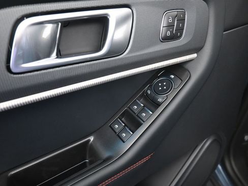 New 2026 Ford Explorer ST-Line w/ ST-Line Street Pack image 24