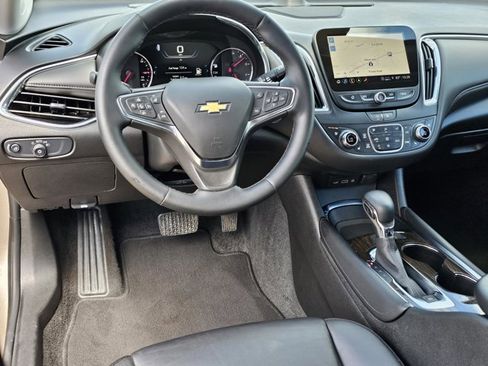 Used 2024 Chevrolet Malibu LT image 33