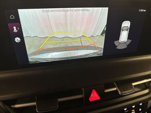 Certified 2025 Kia Seltos EX w/ EX Sunroof Package image 22