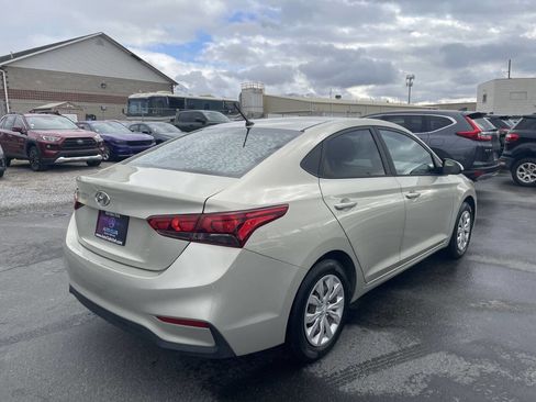Used 2020 Hyundai Accent SE image 4
