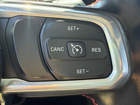Used 2021 Jeep Wrangler Unlimited Rubicon AWD/4WD image 18