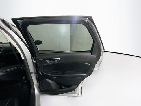 Used 2016 Ford Edge SEL w/ Equipment Group 201A FWD image 31
