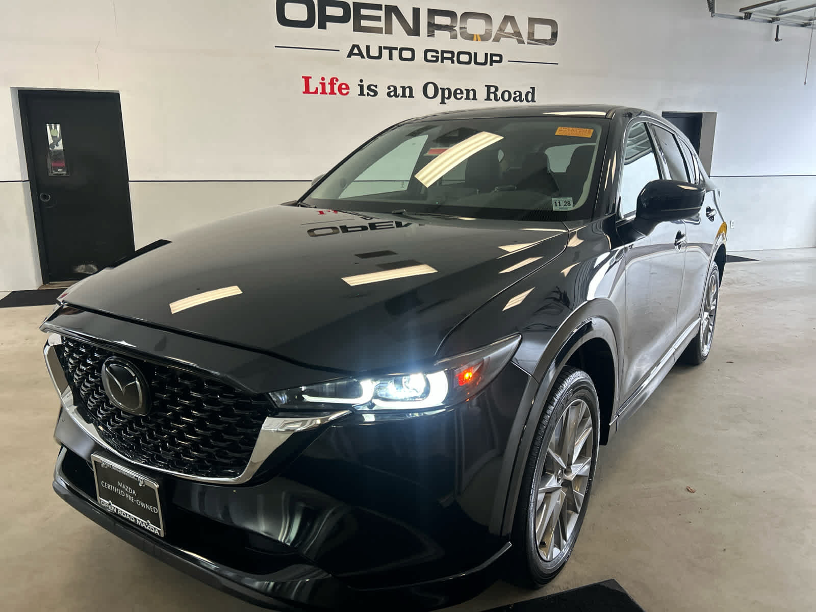 Certified 2024 MAZDA CX-5 AWD 2.5 S w/ Premium Package image 2