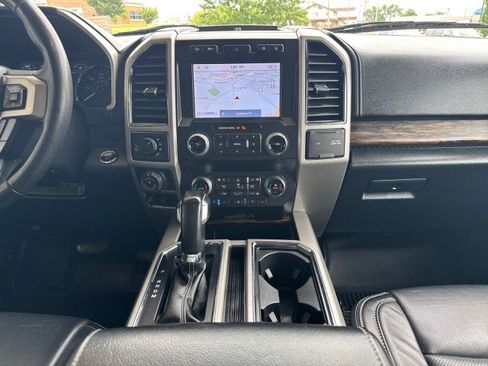Used 2020 Ford F150 Lariat w/ Equipment Group 502A Luxury AWD/4WD image 10