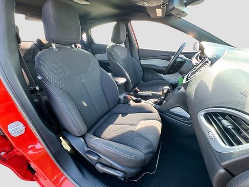 Used 2016 Dodge Dart SXT w/ Rallye Appearance Group image 32