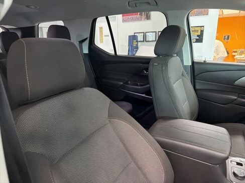 Used 2020 Chevrolet Traverse LT AWD/4WD image 24