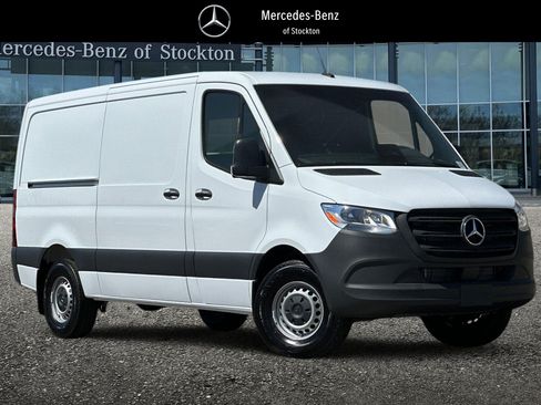 New 2026 Mercedes-Benz Sprinter 2500 image 1