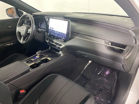 Certified 2023 Lexus RX 500h F Sport w/ Cold Area Package image 32