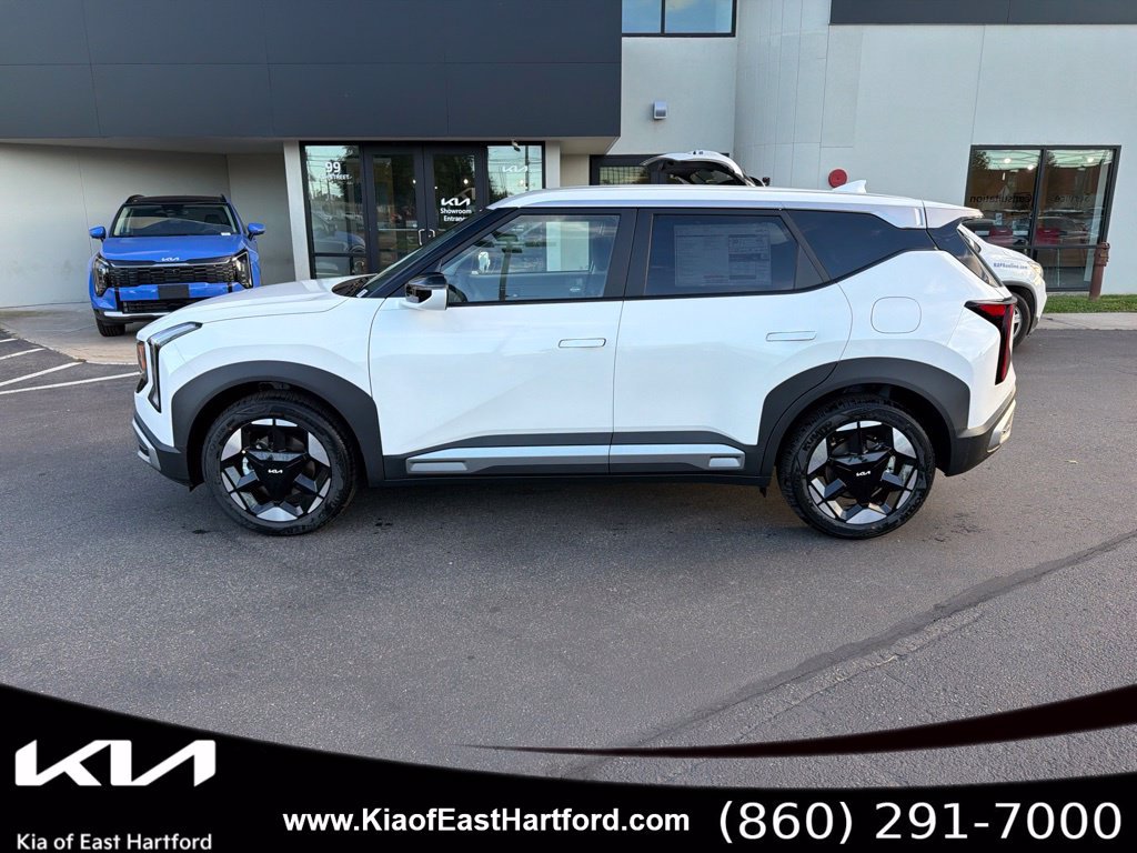 New 2027 Kia Seltos EX FWD image 2