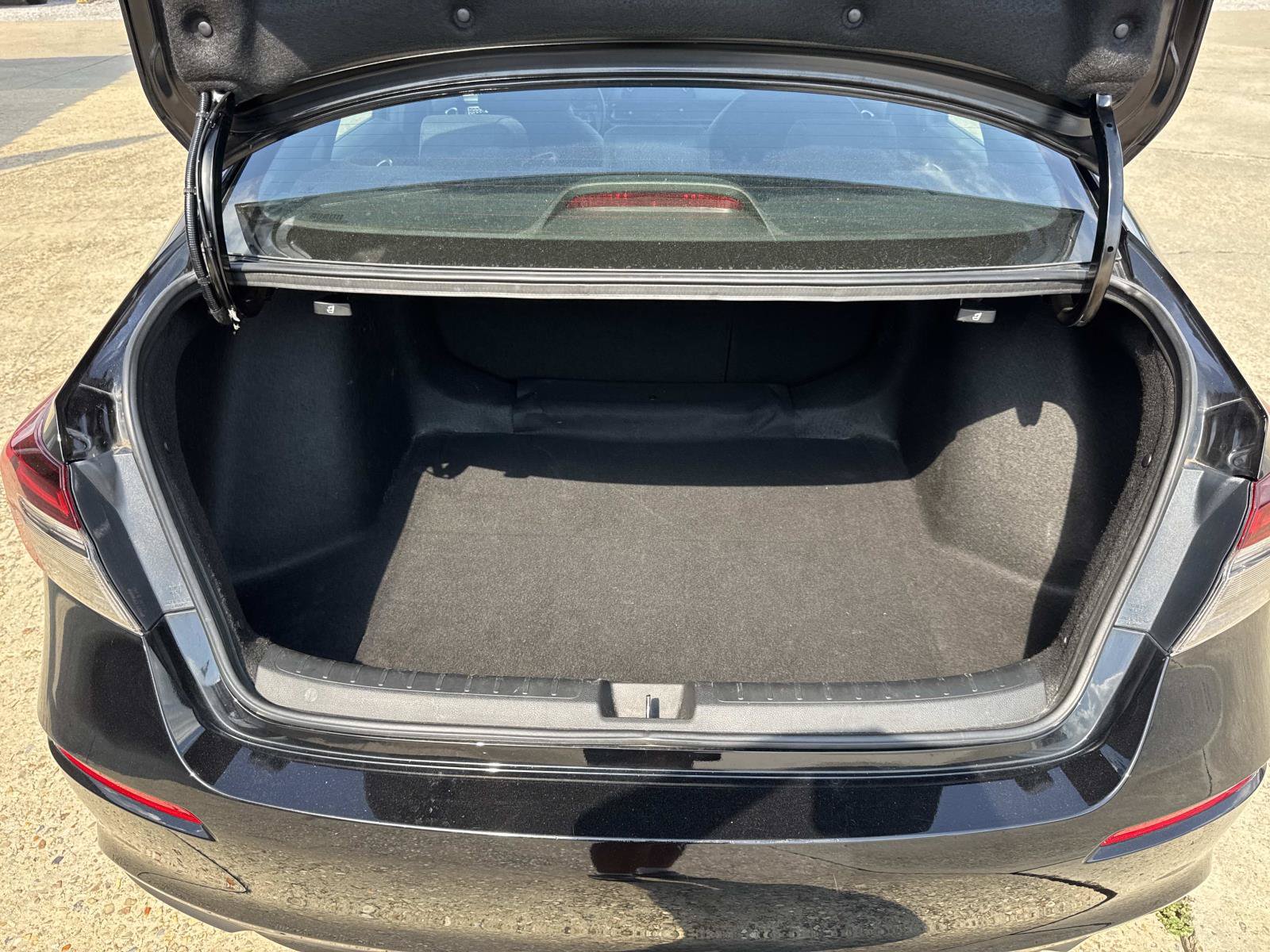 Used 2025 Honda Civic Sport image 8
