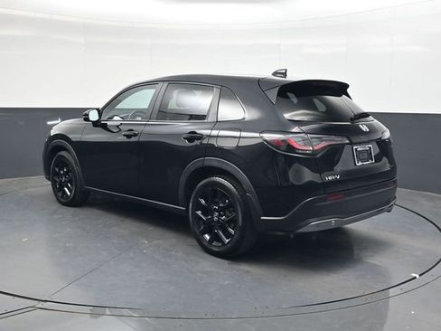 Used 2024 Honda HR-V Sport image 6