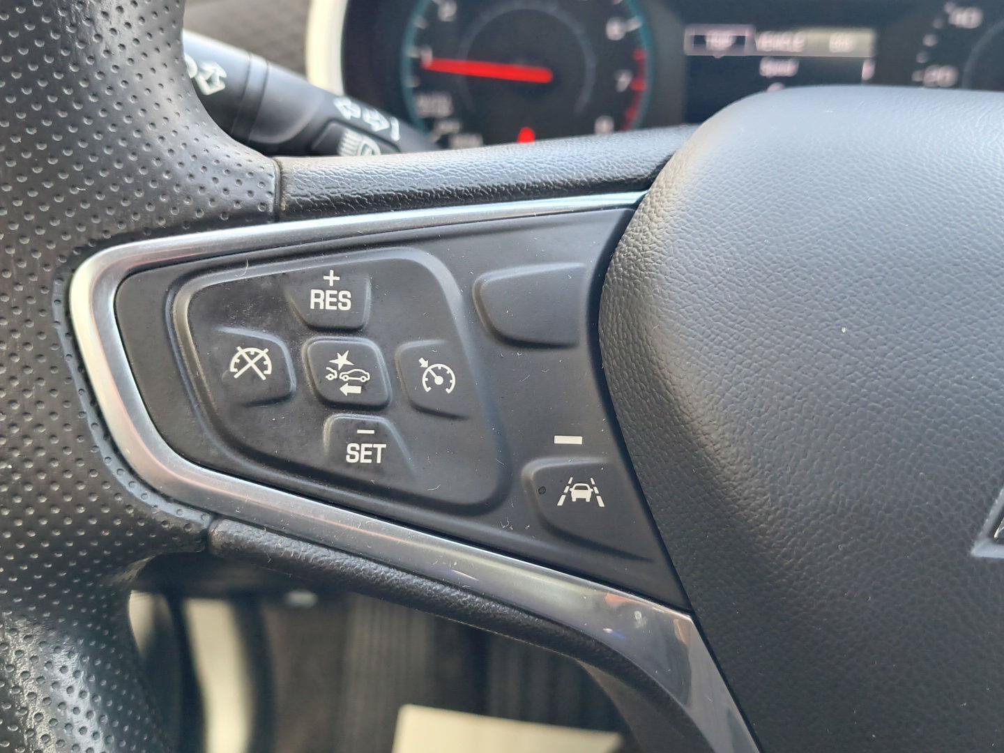 Used 2023 Chevrolet Malibu LS FWD image 12