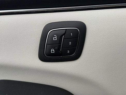 Certified 2022 Ford Mustang Mach-E Premium image 29