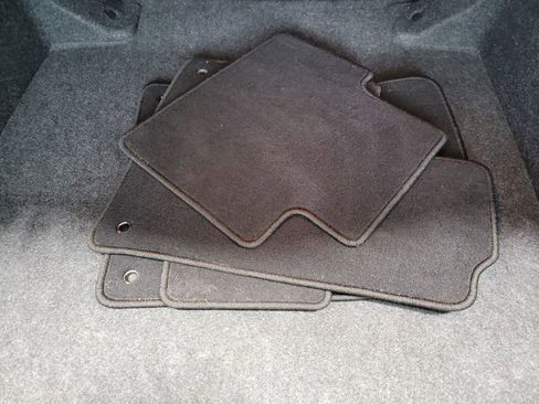 Used 2016 Chrysler 200 C w/ Premium Lighting Group image 10