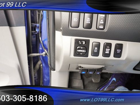 Used 2015 Toyota Tacoma 4x4 Double Cab w/ TRD Off-Road Package image 26