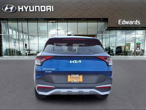 Used 2023 Kia Sportage EX image 6