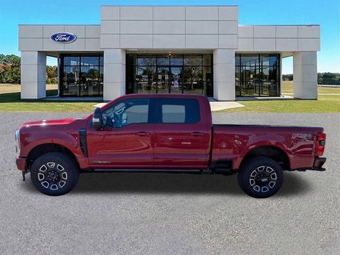 New 2026 Ford F250 Platinum w/ FX4 Off-Road Package AWD/4WD image 7