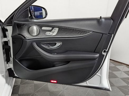 Used 2022 Mercedes-Benz E 350 4MATIC Sedan image 27