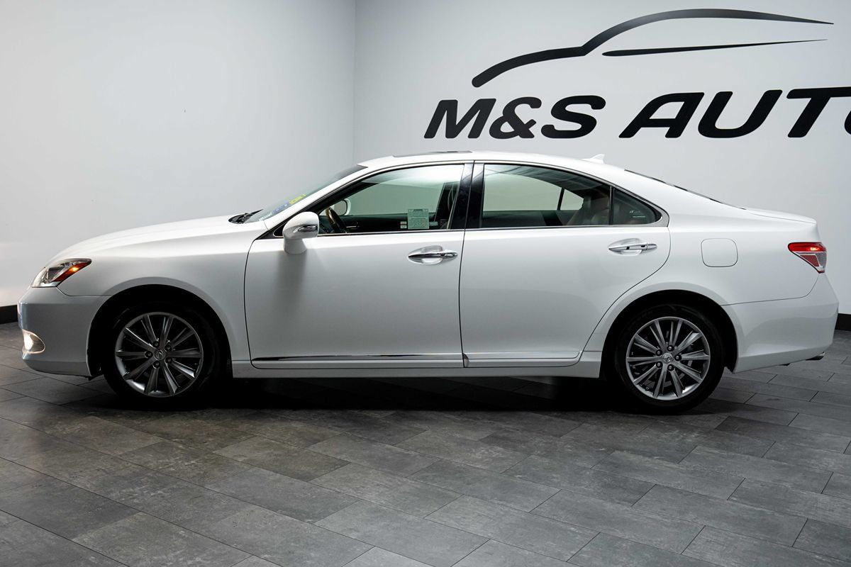 Used 2012 Lexus ES 350 w/ Touring Special Edition FWD image 3