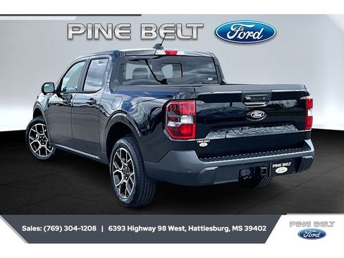 New 2026 Ford Maverick Lariat AWD/4WD image 2