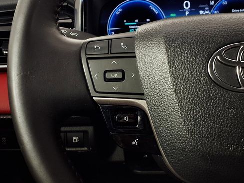 Used 2025 Toyota Camry XSE FWD image 20