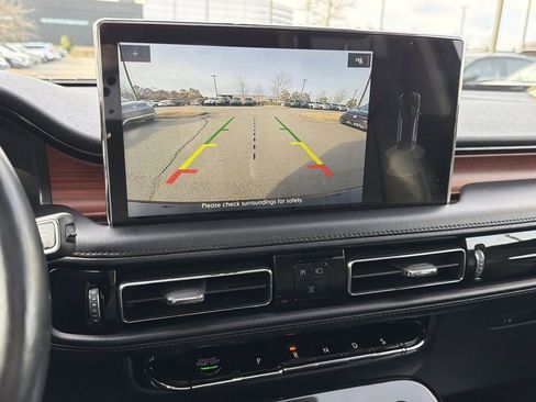 Used 2023 Lincoln Nautilus Reserve image 30