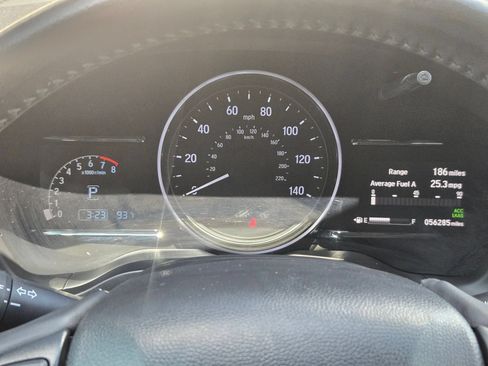 Used 2019 Honda HR-V Touring image 23