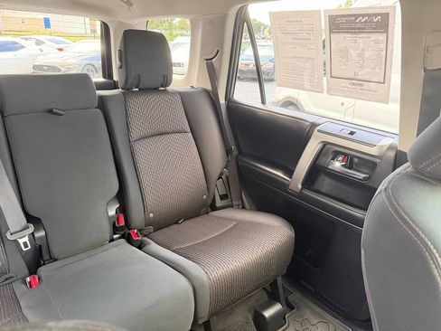 Used 2022 Toyota 4Runner Trail Special Edition AWD/4WD image 29