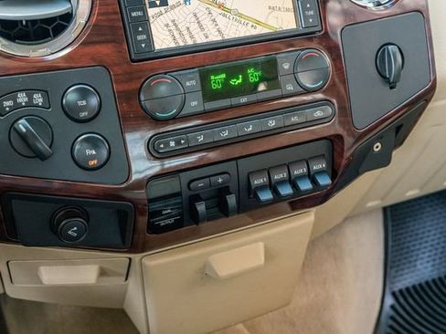 Used 2008 Ford F450 Lariat AWD/4WD image 28