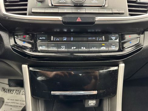 Used 2017 Honda Accord LX image 23