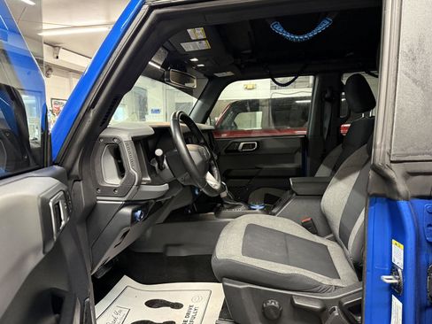 Used 2023 Ford Bronco Big Bend image 11