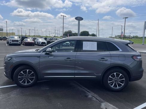 Used 2023 Lincoln Nautilus AWD w/ Premium Package image 6