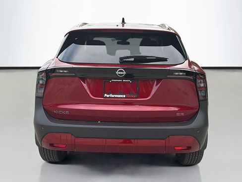 New 2026 Nissan Kicks SR image 7