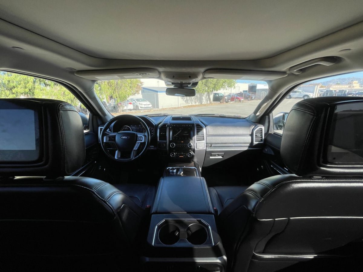 Used 2019 Ford Expedition Platinum RWD image 14