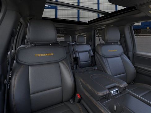 New 2026 Ford Expedition Tremor image 10