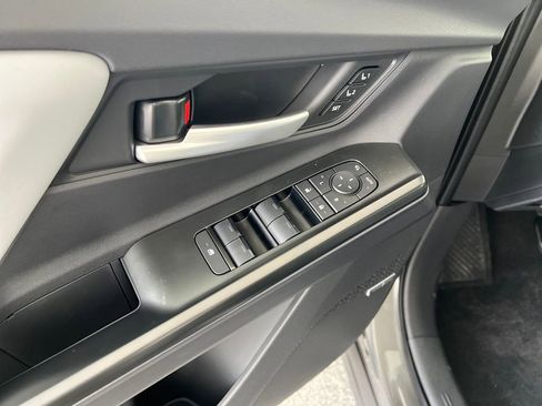 New 2026 Subaru Solterra image 12