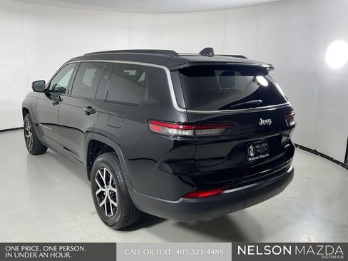 Used 2024 Jeep Grand Cherokee L Limited RWD image 8