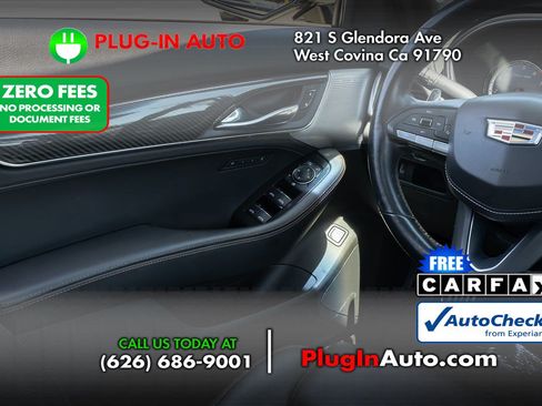 Used 2022 Cadillac CT5 V RWD image 10