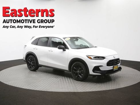 Used 2025 Honda HR-V Sport image 47