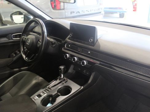Used 2023 Honda Civic Sport image 23