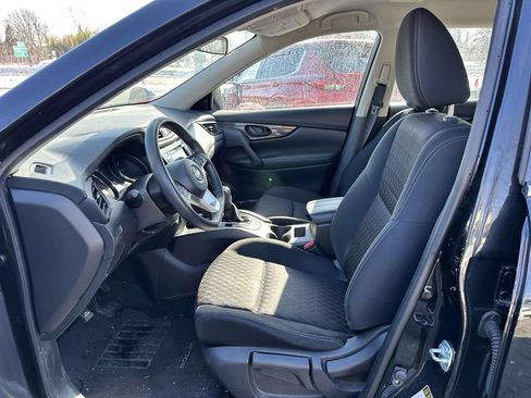Used 2019 Nissan Rogue S AWD/4WD image 11
