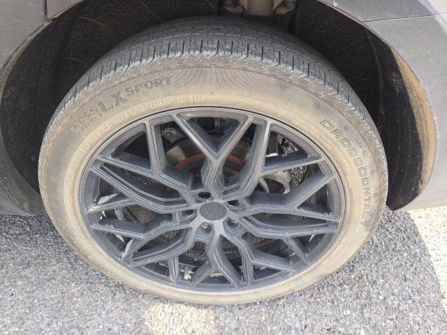 Used 2024 Kia Sorento SX FWD image 28