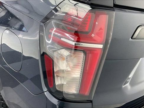 Used 2022 Chevrolet Tahoe Z71 w/ Z71 Off-Road Package image 29