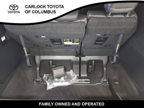 Used 2025 Toyota Sienna XSE w/ XSE Plus Package AWD/4WD image 16