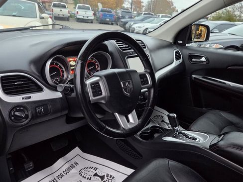 Used 2019 Dodge Journey GT AWD/4WD image 12