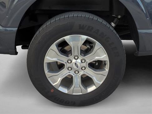 Used 2021 Ford F150 Platinum image 9