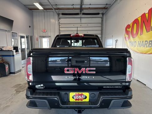 Certified 2021 GMC Canyon Denali image 3