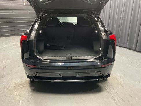 Used 2025 Chevrolet Blazer EV RS image 6